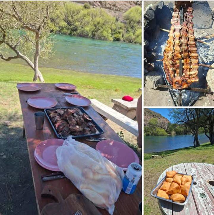 Zona de descanso frente a un lago patagónico